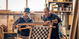 IN SLITTA ARTIGIANALE SUL COL DE LA CROIX